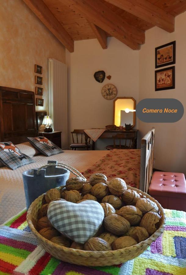 Villa Amaranta Room And Breakfast Эдоло Экстерьер фото